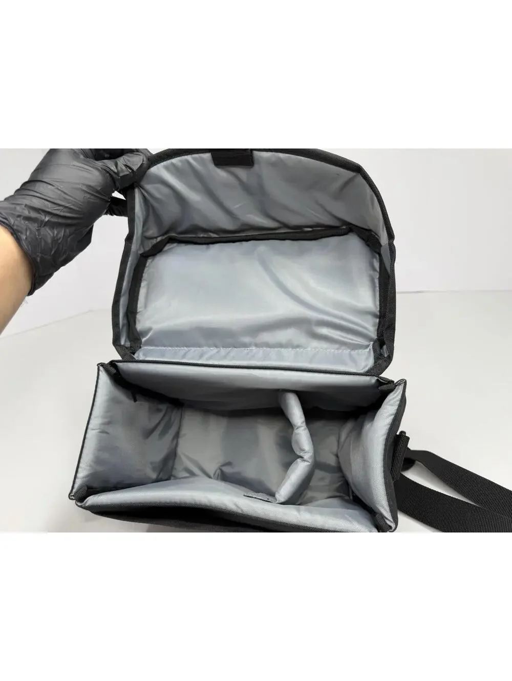 Canon 100ES Carry/Shoulder Bag + Case Logic Camera Bag P65C